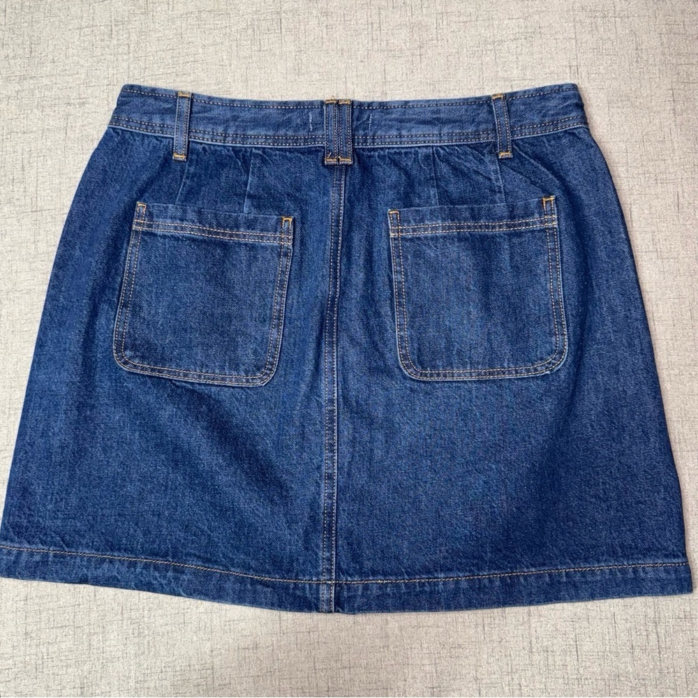 LOFT Patch Pocket Button Front Denim Mini Skirt in Deep Indigo Wash Size 10 - Picture 9 of 12